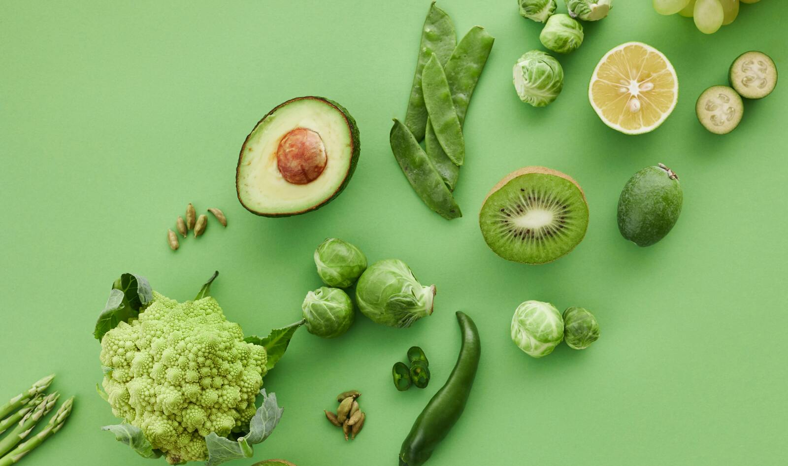 From Zoodles to Cashew Cheese, Here’s What You Actually Eat on a Raw Vegan Diet